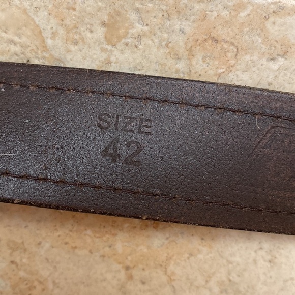 Dickies Brown Leather Casual Belt 42 - Picture 6 of 7